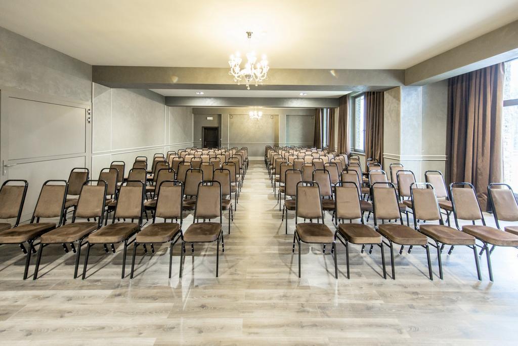 Grand Stasinda Bal Sylwestrowy Animacje Impreza Integracyjna Dwa Posilki Bogaty Bufet Baseny Kregielnia Grota Sauny Squash Silownia Place Zabaw Widoki 1000Mnpm Bukowina Tatrzańska Exterior foto